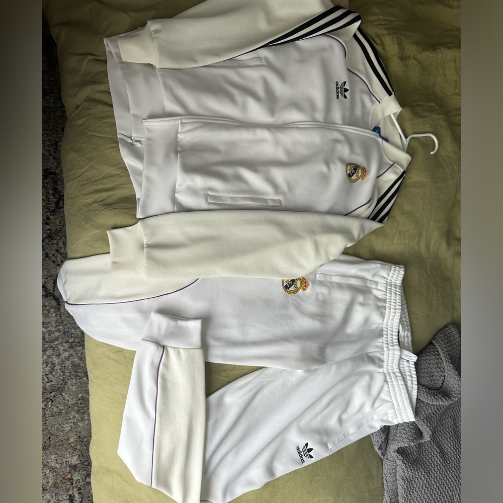 Real Madrid Training Jacket and Pants Retro Replicas White Adidas Mens Size L